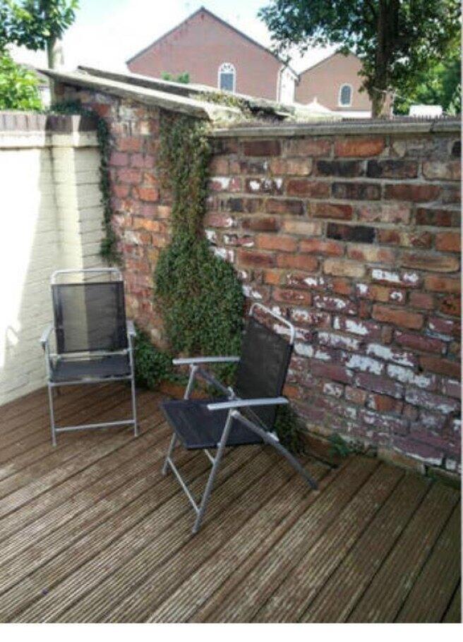 boaler-street-l6-9dh-885223