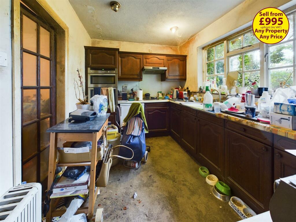 CAM01619G0-PR0052-STILL005.jpg