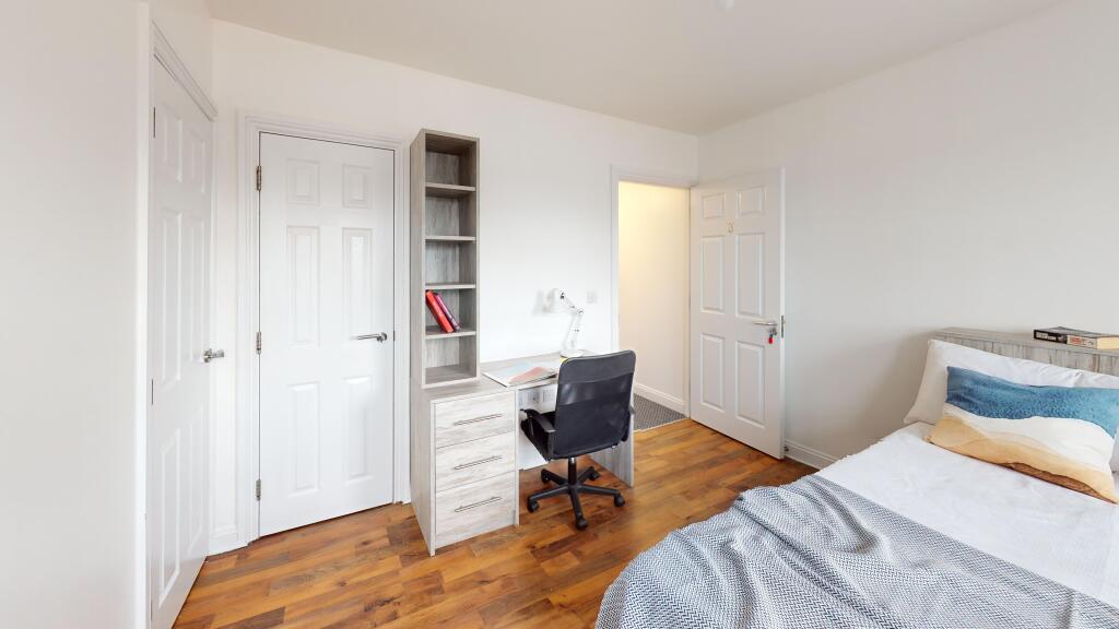 Blue-Fox-Close-2 (16