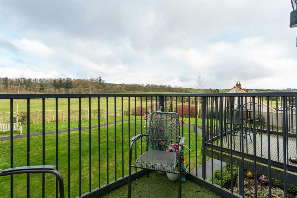 29 Bransdale View-05.jpg