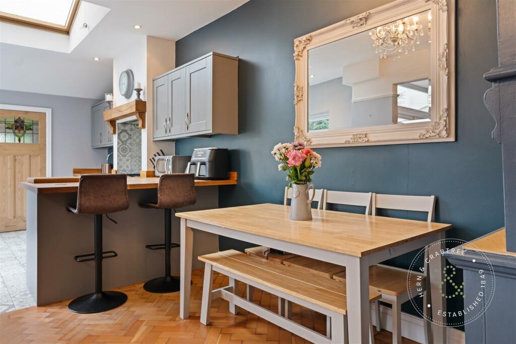 Ullswater Avenue, Cyncoed, Hern Crabtree (12).jpg