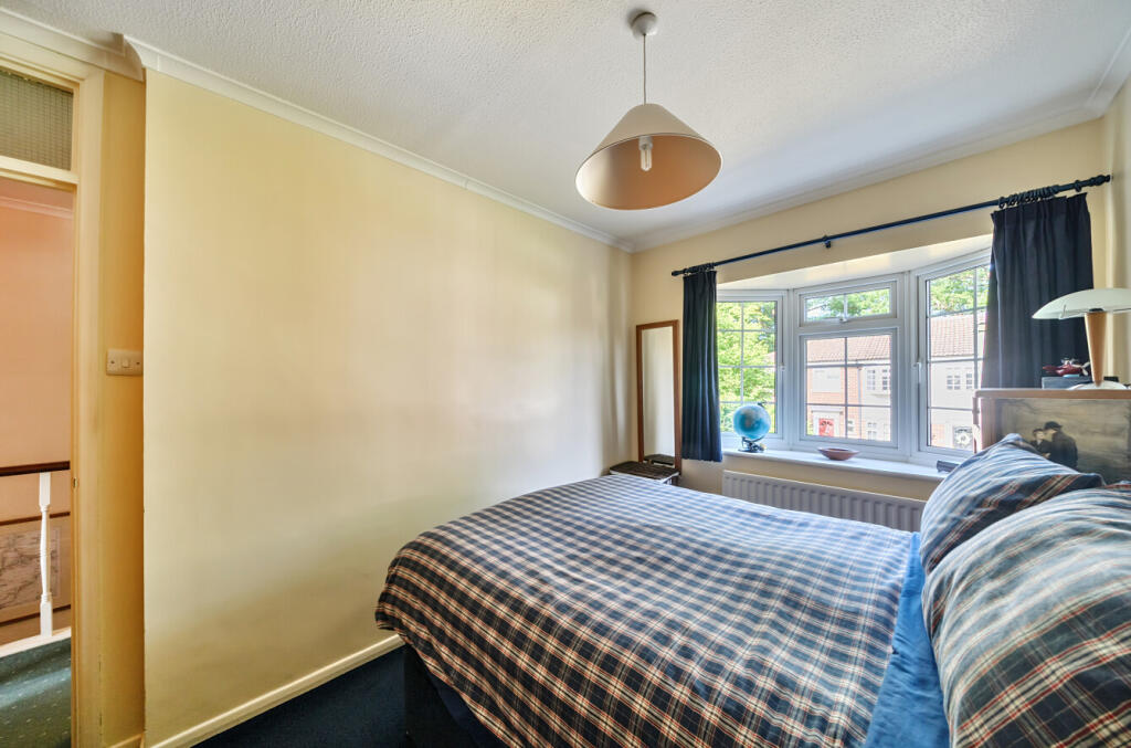 1311878-2-68527c0...