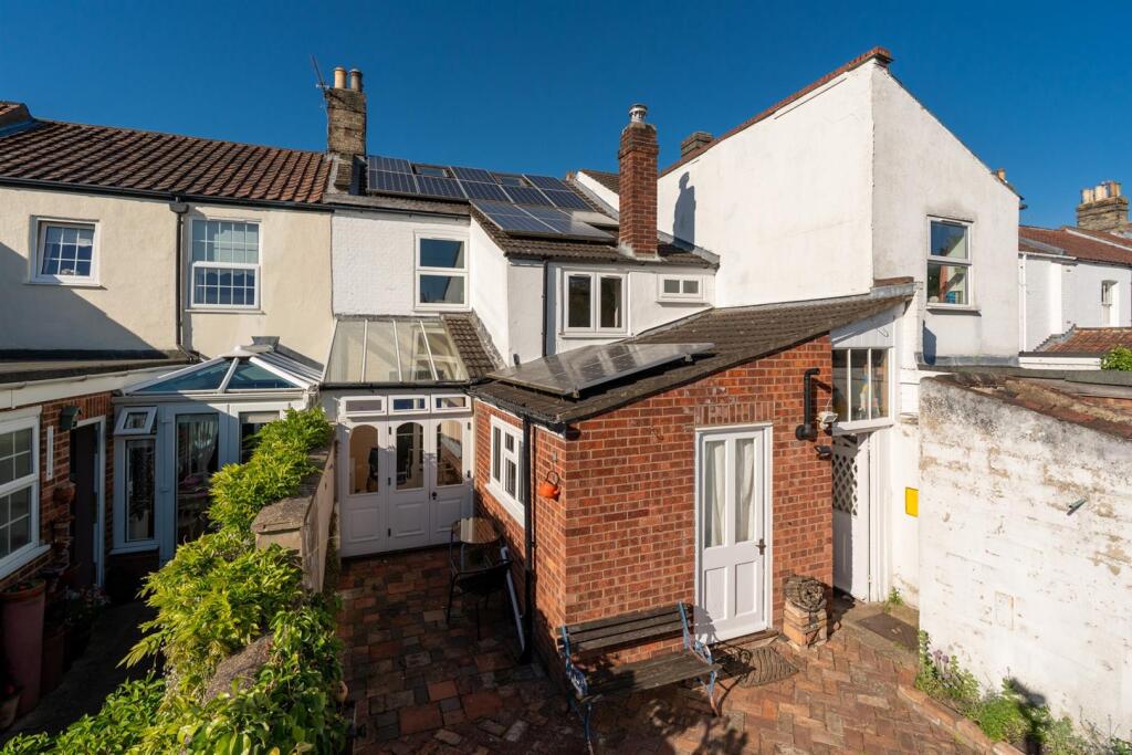 37EssexSt-ext-013 (1).jpg