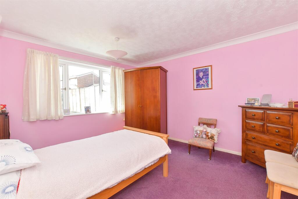 Bed 1