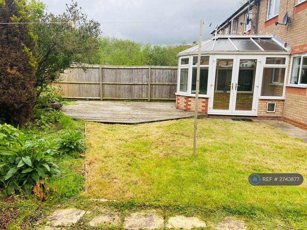 Conservatory And Garden