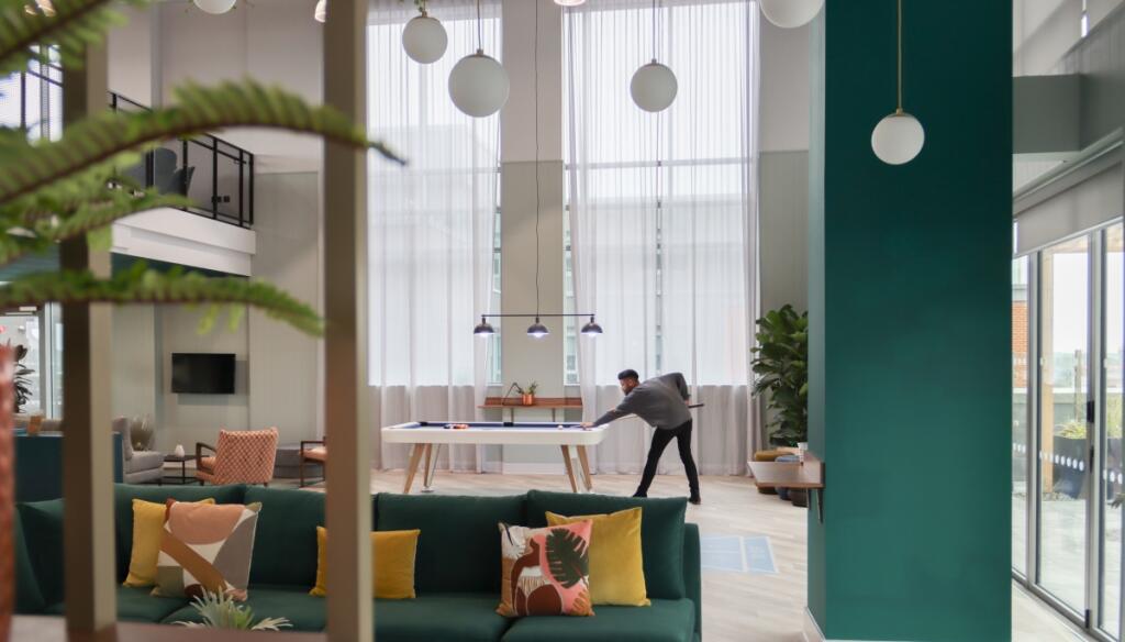 Reading (2) -  20...