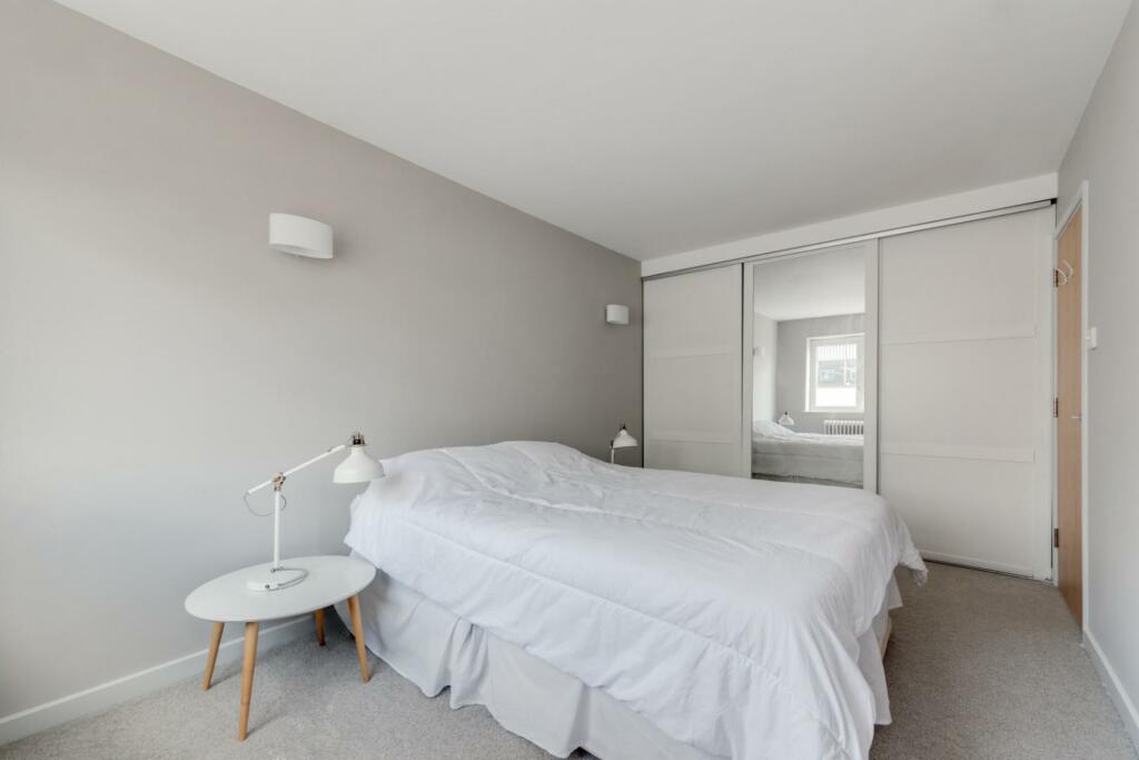 BEDROOM 1 b.jpg