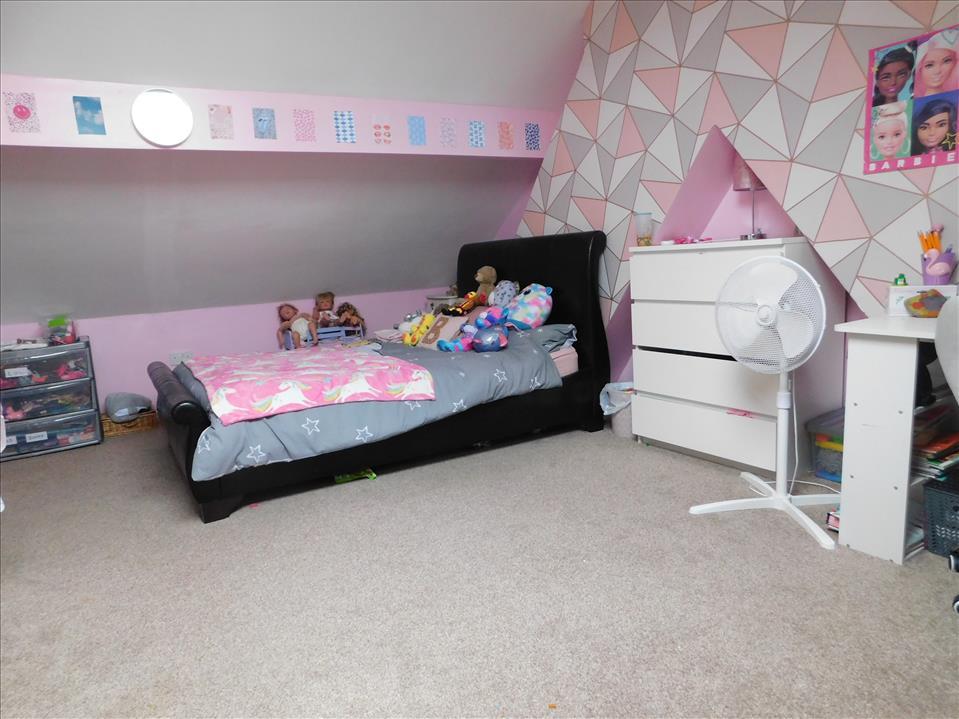Loft Room/Bedroom