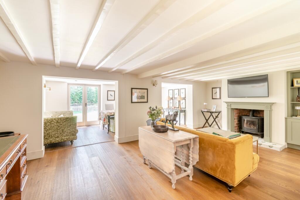 8654268-interior02