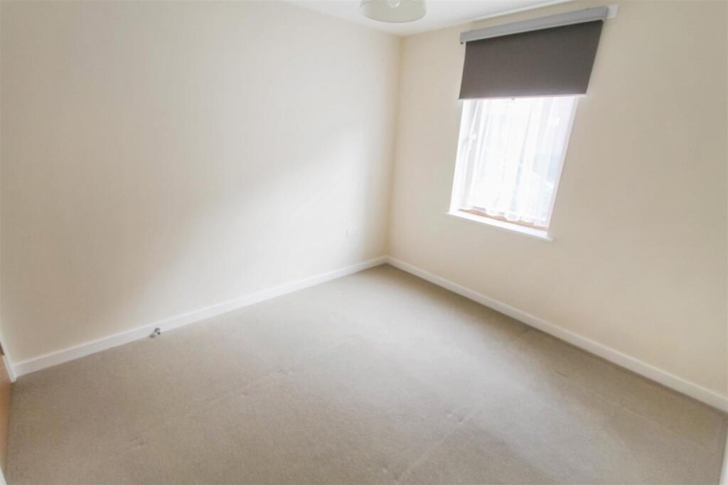 RC Bedroom.JPG