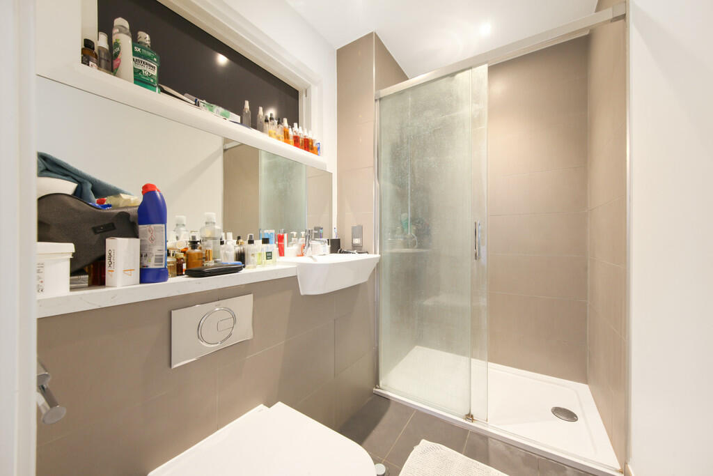 17!Oriental Squar...