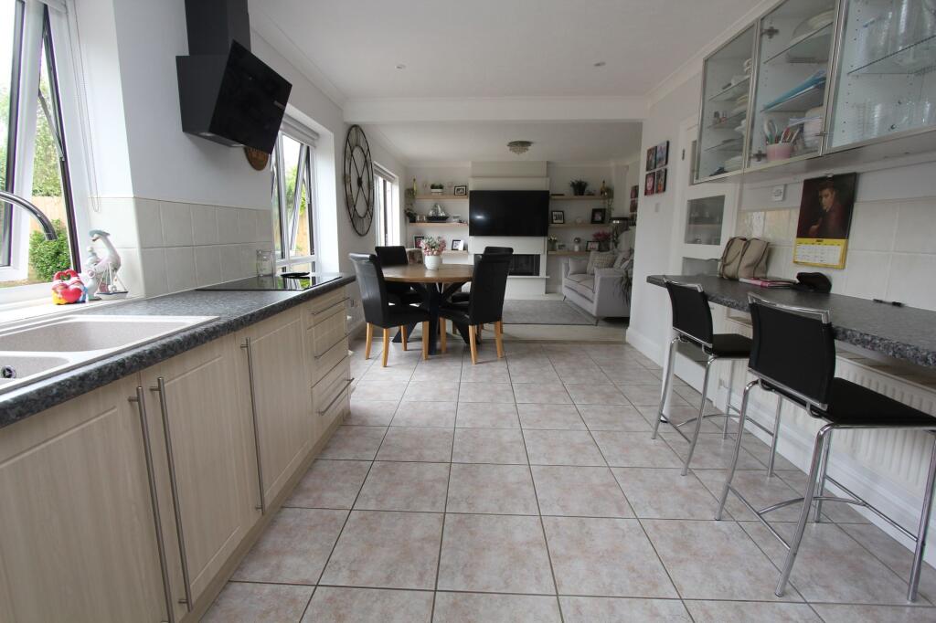 Kitchen / Dining Room  / Sitting Room