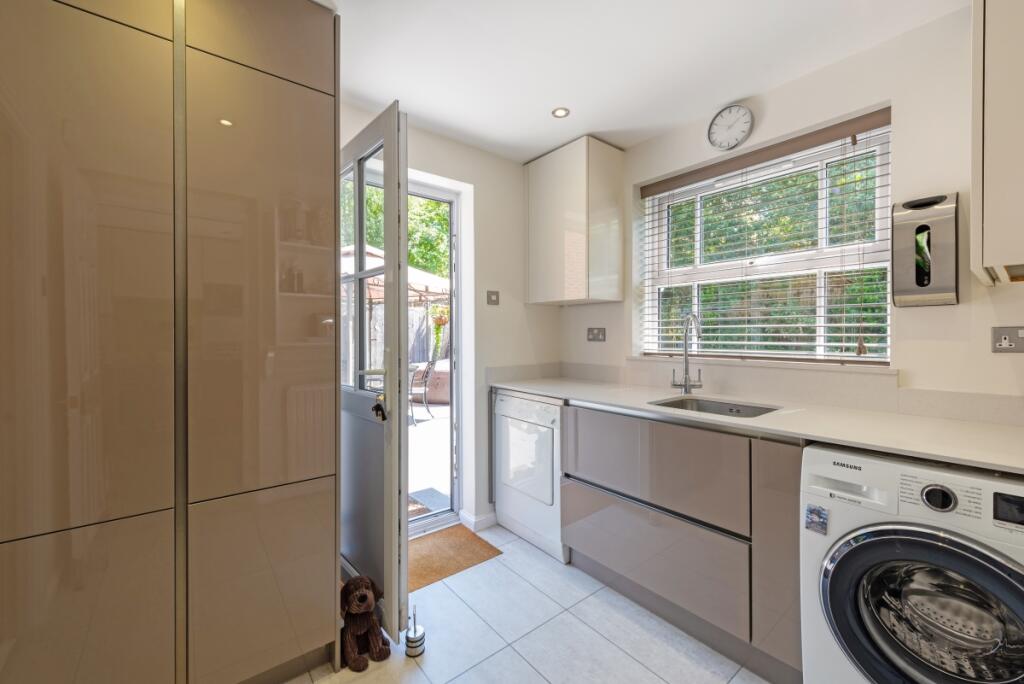 23 Painters Pight...