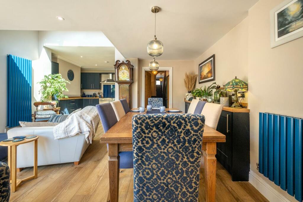 3 Out Risbygate-10.JPG