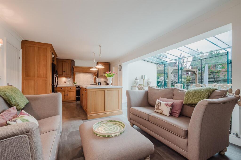 Family Room and Breakfast Kitchen