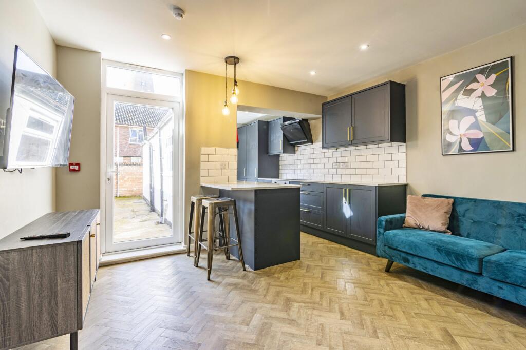 68FosterStreet-4-scaled-1.jpg