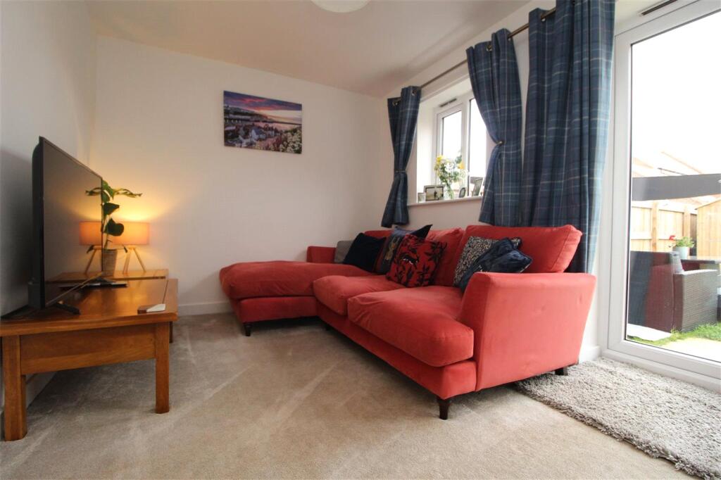 Lounge 2