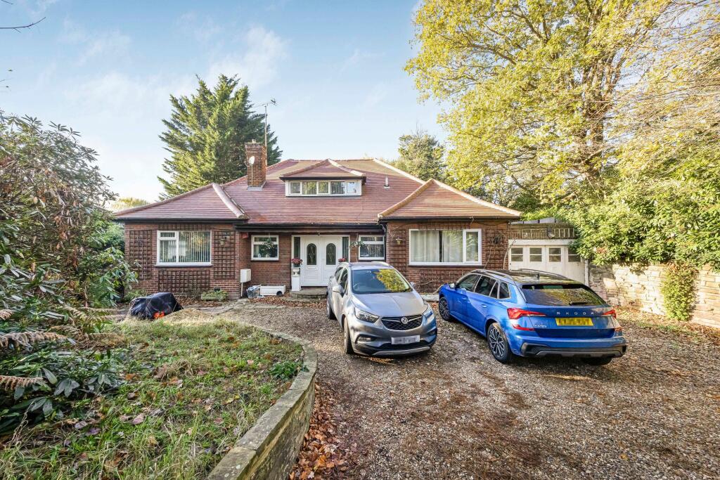 Orange Tree Hill, Havering-Atte-Bower, RM4