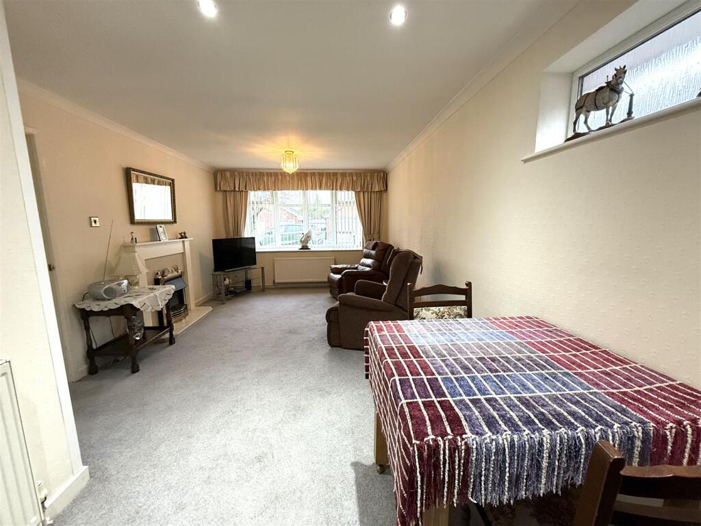 20 hawks lounge.jpeg