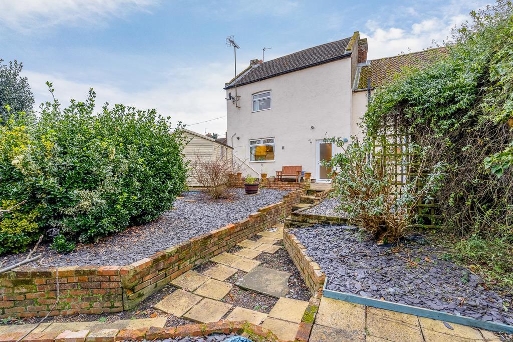 27 Church Street (Donington)-15.jpg