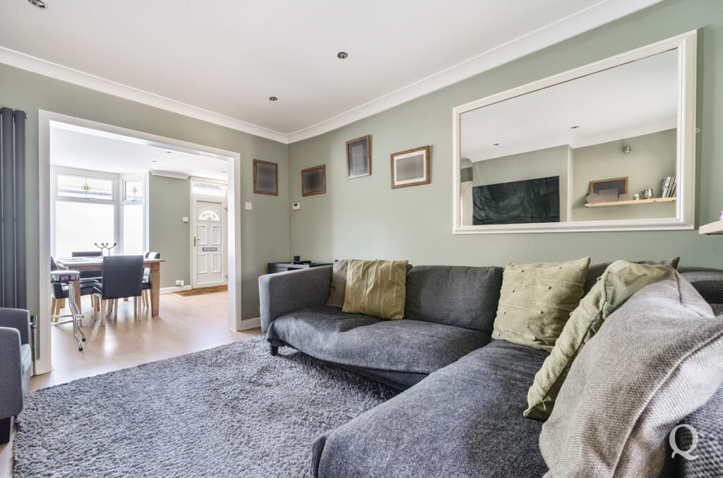 67b6dc95-625d-48b...