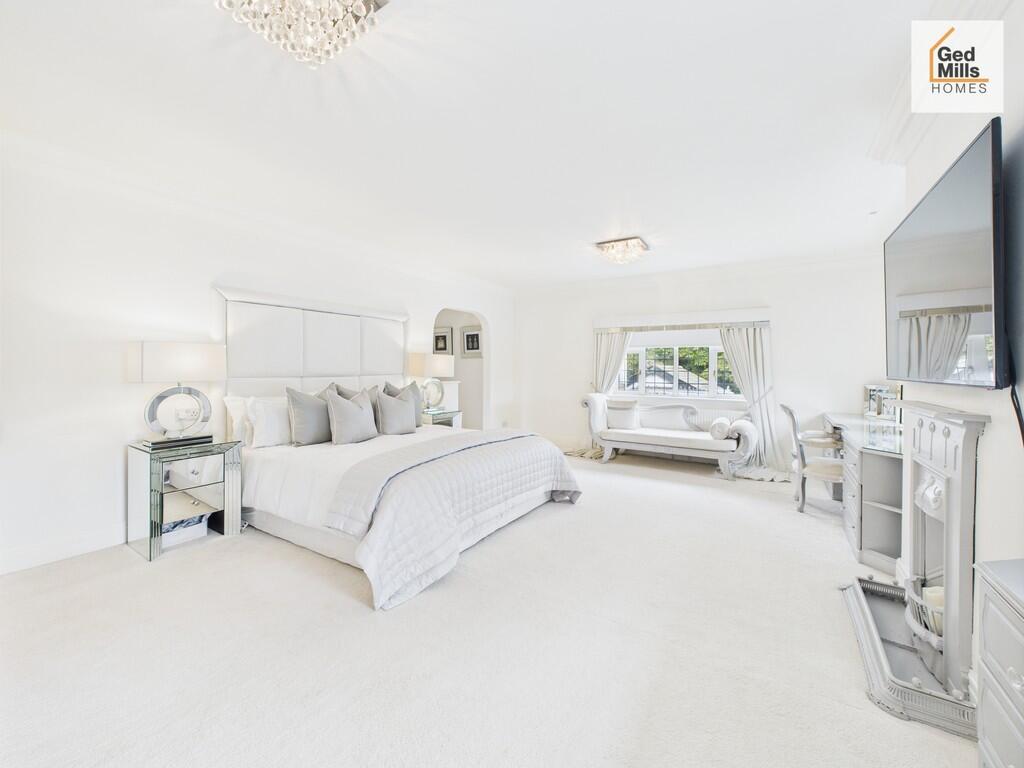 CAM04261G0-PR0080...