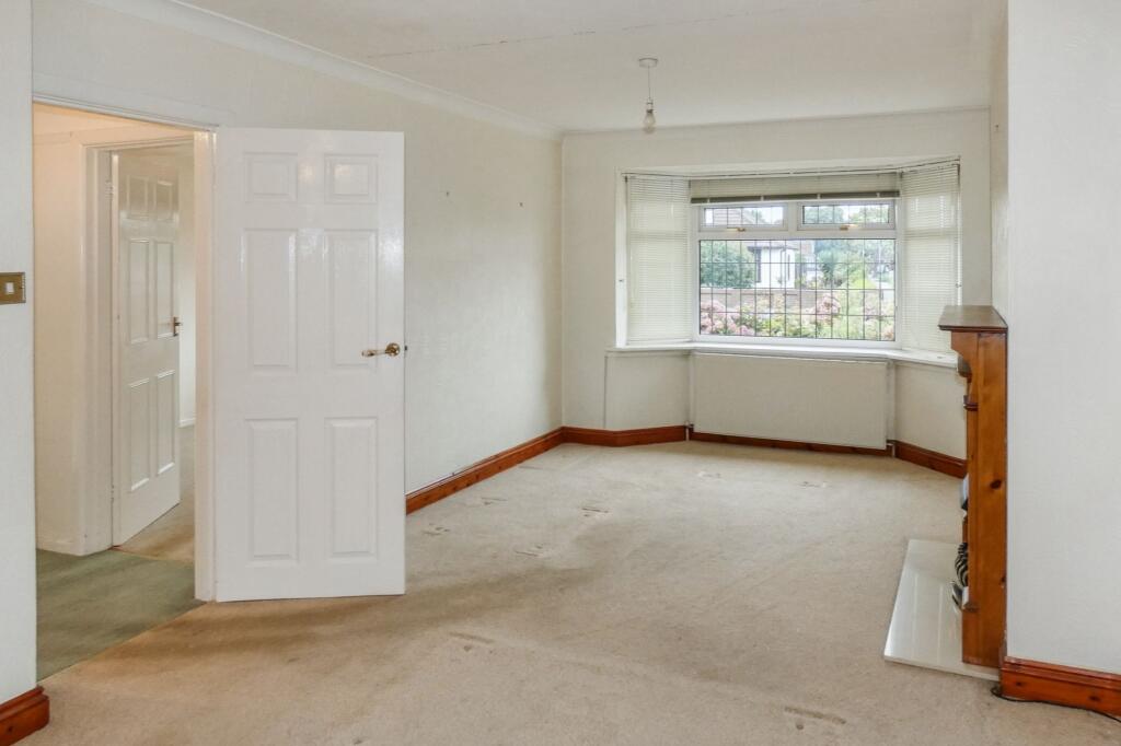 146 Castle Lane West, Bournemouth, BH9 3JZ