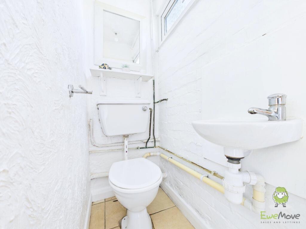 CAM01543G0-PR0125-STILL022