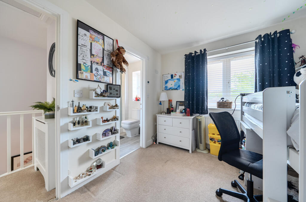 1335374-24-68922c...