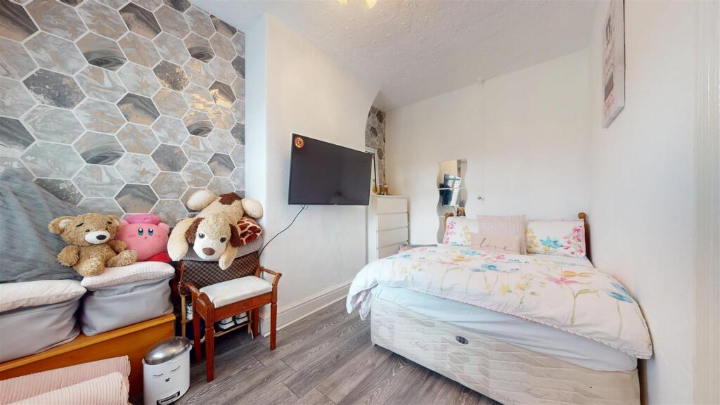 Greenfield Road Bedroom