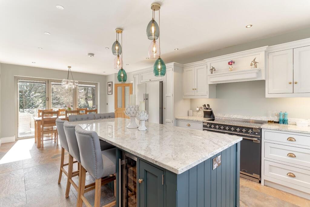 Dining Kitchen - C.jpg