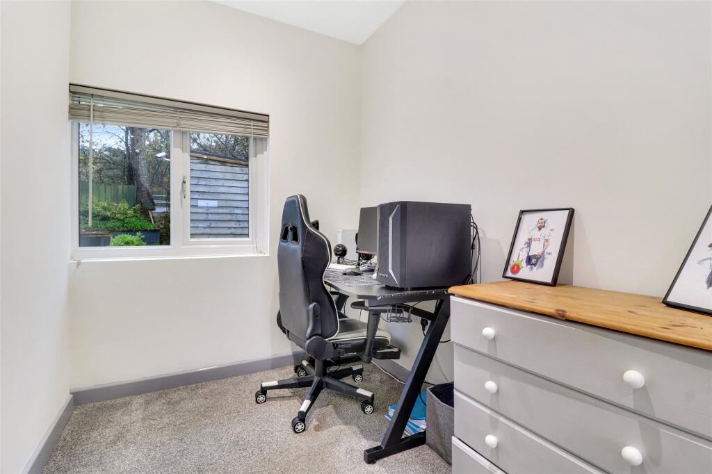 Lagoon View, West Yelland, Barnstaple, Devon, EX31