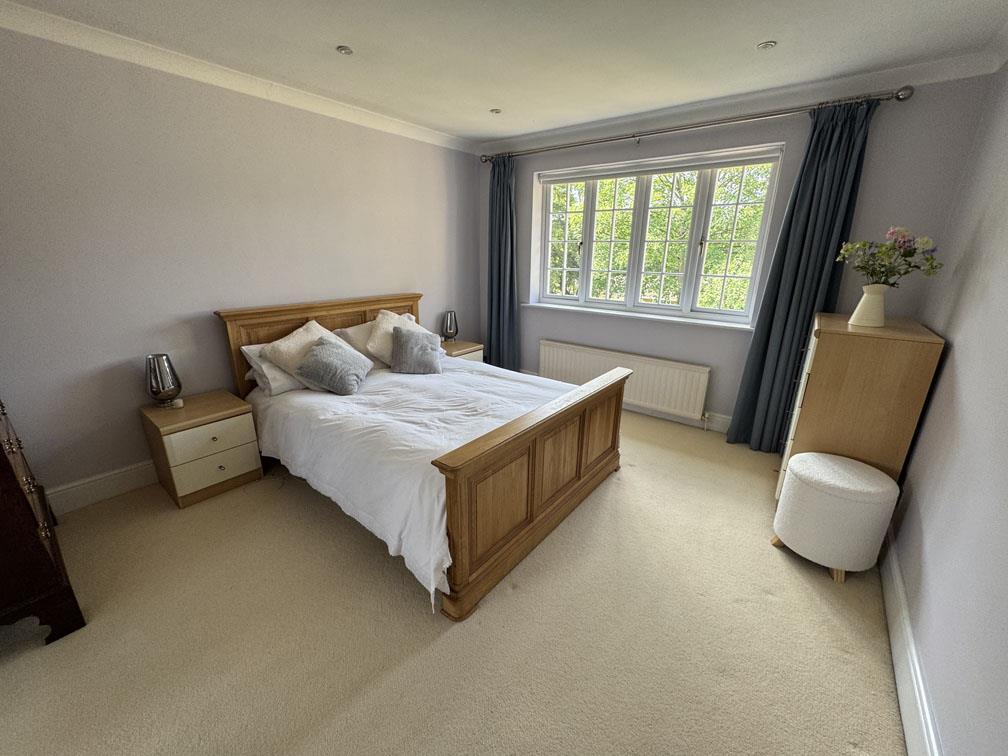 main bedroom.jpg
