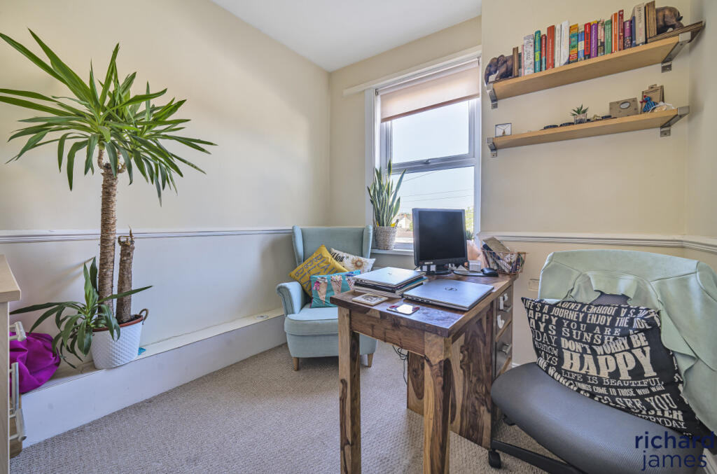 856d44d8-3907-489...