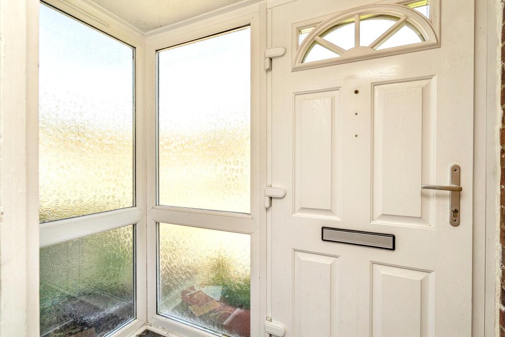 64 Holworthy Road, Norwich, NR5 9DG