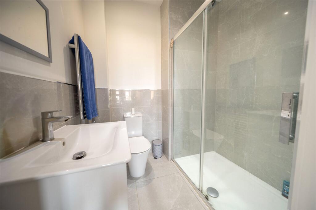 Ensuite