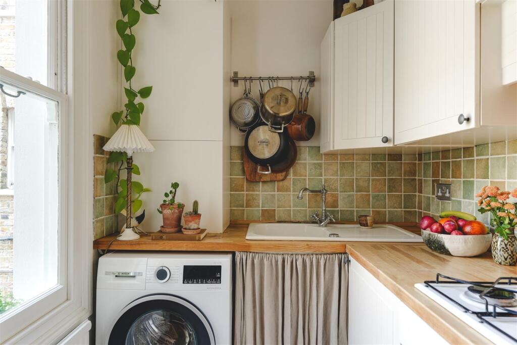 Shrubland Road-14.jpg