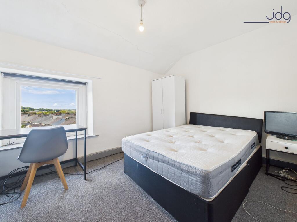 Second Floor Double Bedroom 1