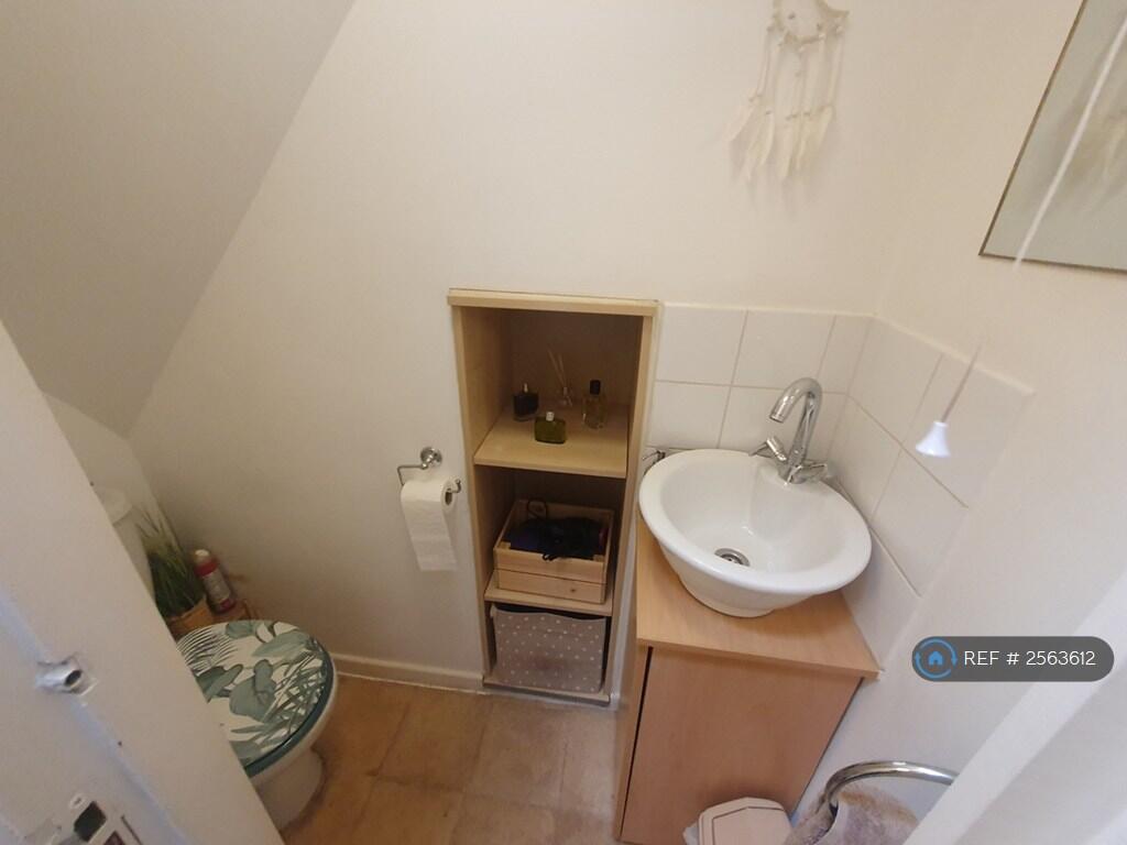 Separate Wc
