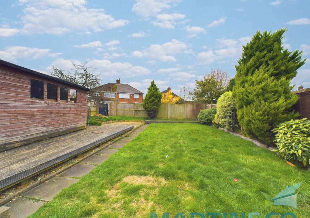 snapedit_17447927...