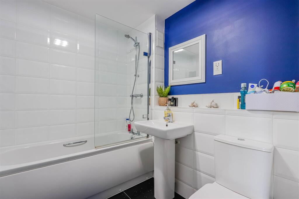 Ffordd Y Dociau -14.jpg