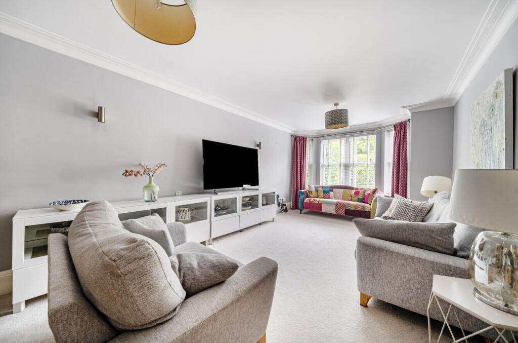 1365747-19-68ecc0...