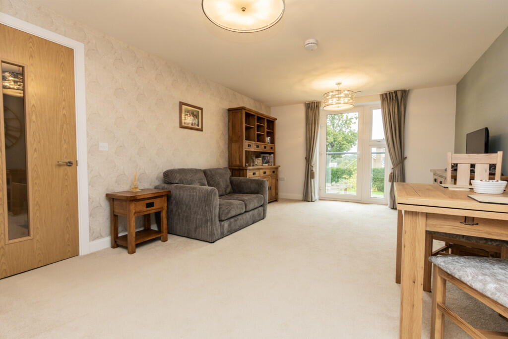 Screenshot 2025-0...