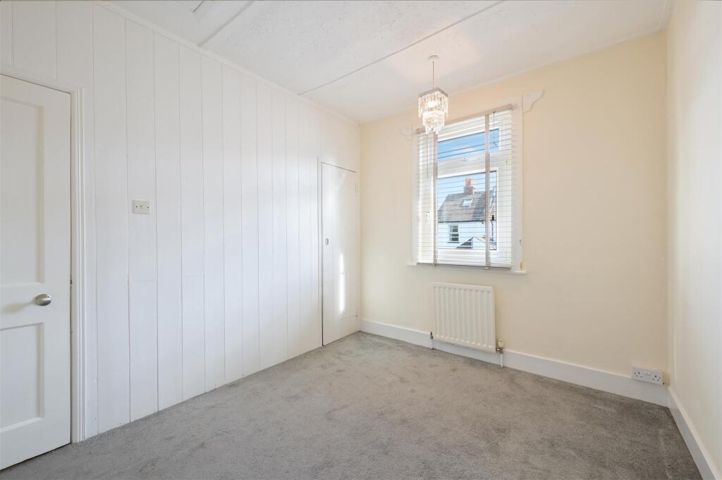 BEACONSFIELD PLACE  (11).jpg