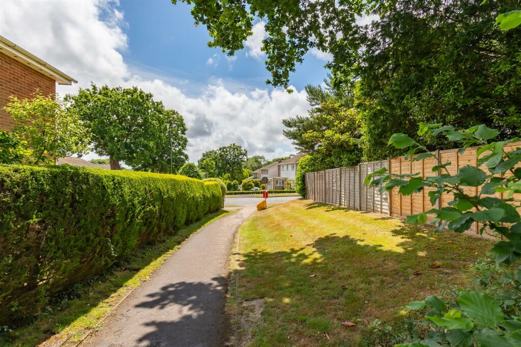 Wealden Way Front