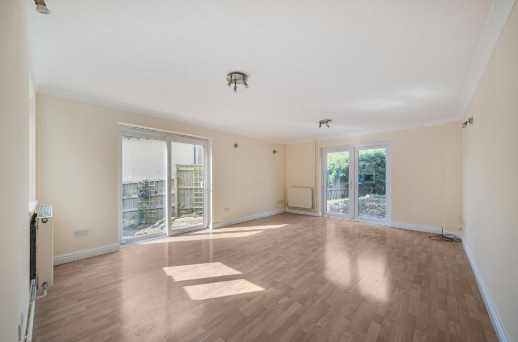 1314636-9-685aa75...