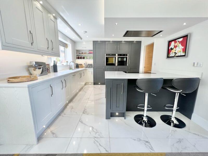 Breakfast kitchen view 2