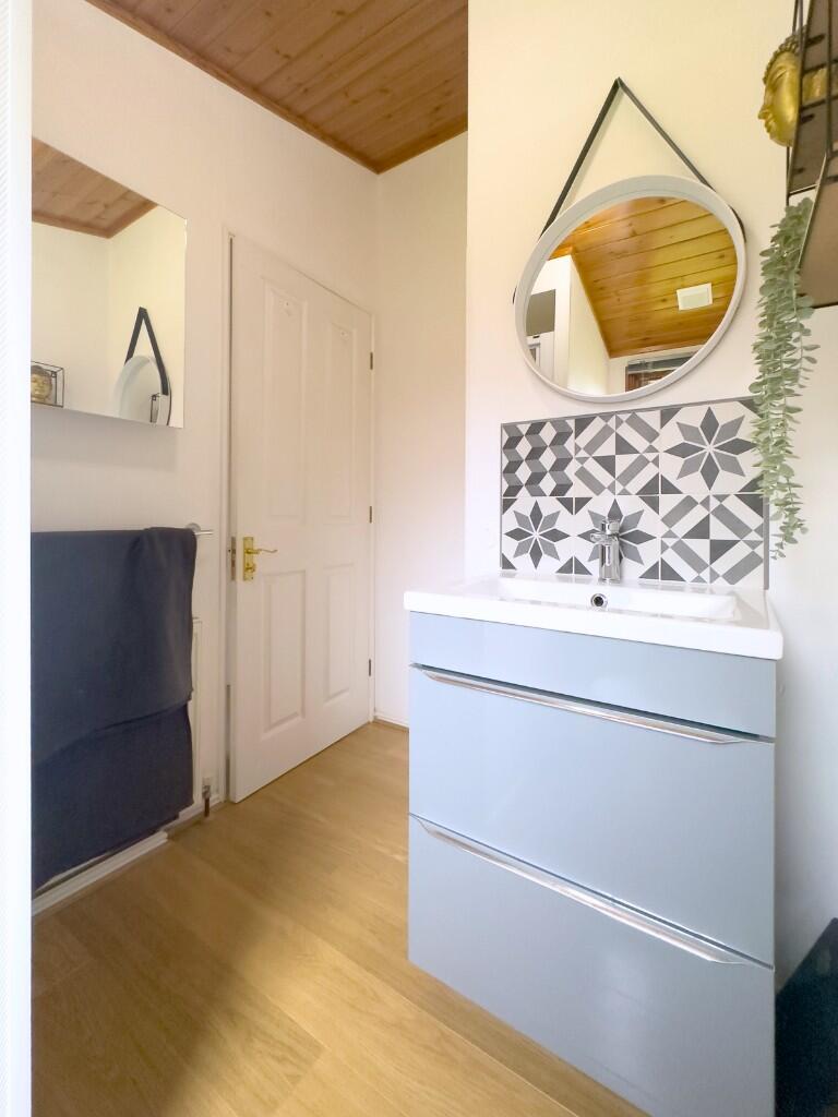 Ensuite