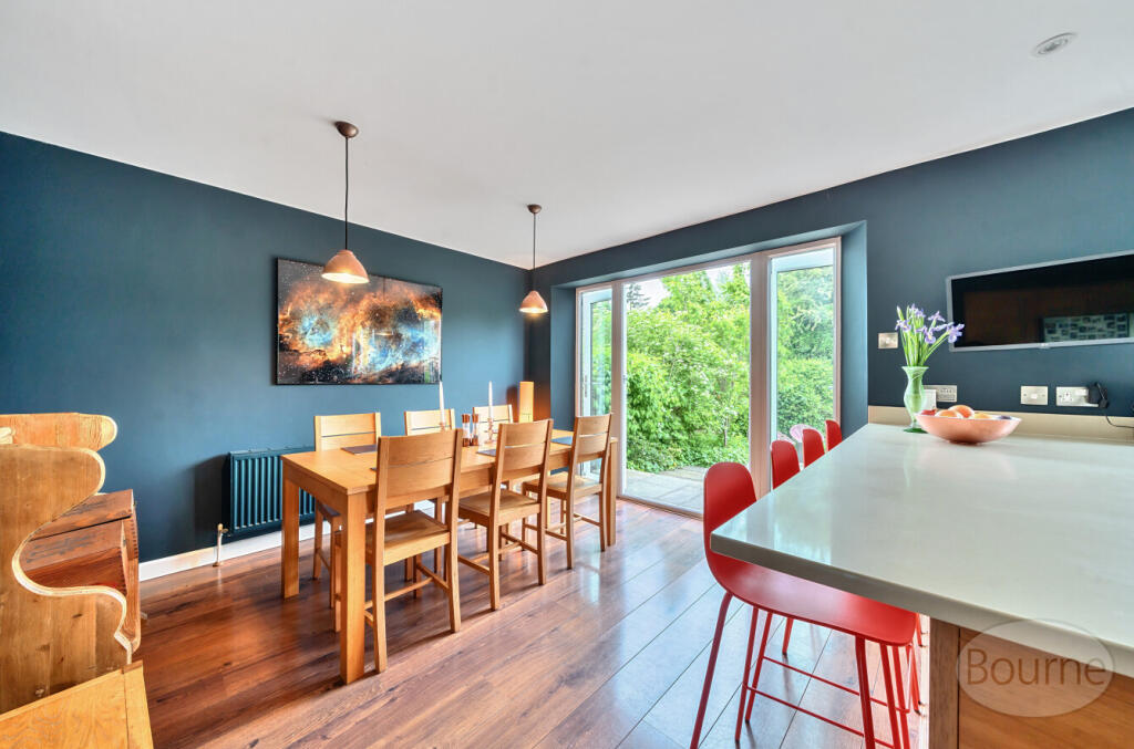 1c90a757-19be-457...