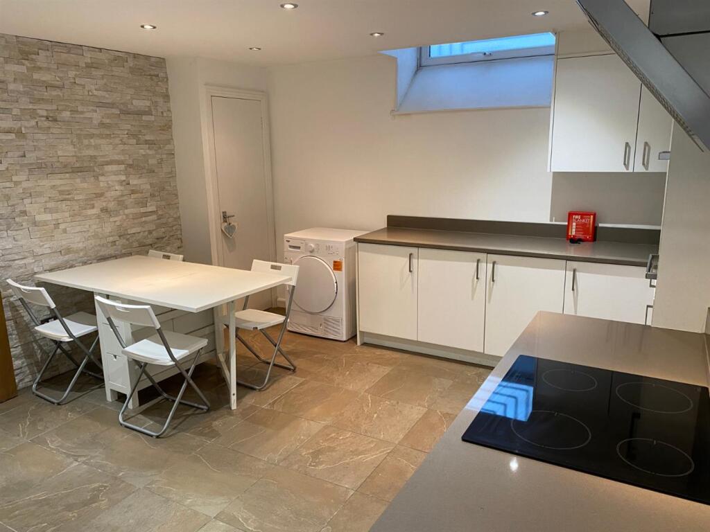 Oakfield Place, Bristol